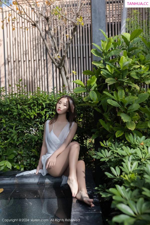   [XiuRen]高清写真图 2024.02.21 No.8123 杏子Yada 美腿性感第46张图片